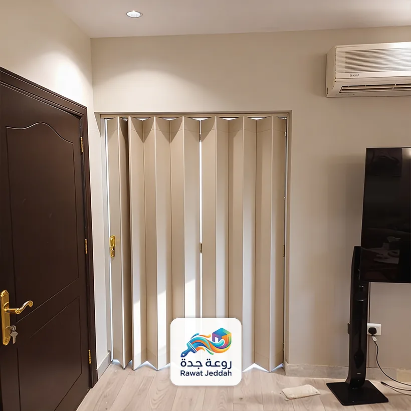 تركيب باب حمام سحاب جده