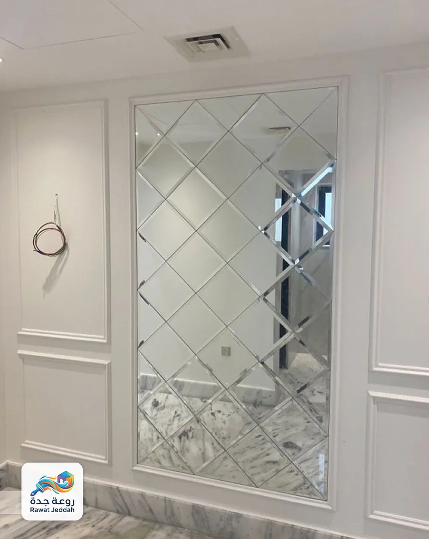 مرايا جدارية معينات